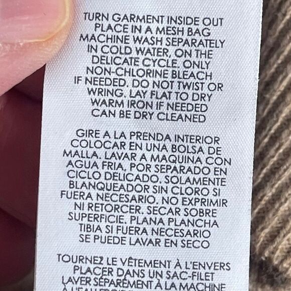 CAbi Kiki Tan Button Front Cardigan Sweater Sz L - Picture 8 of 8